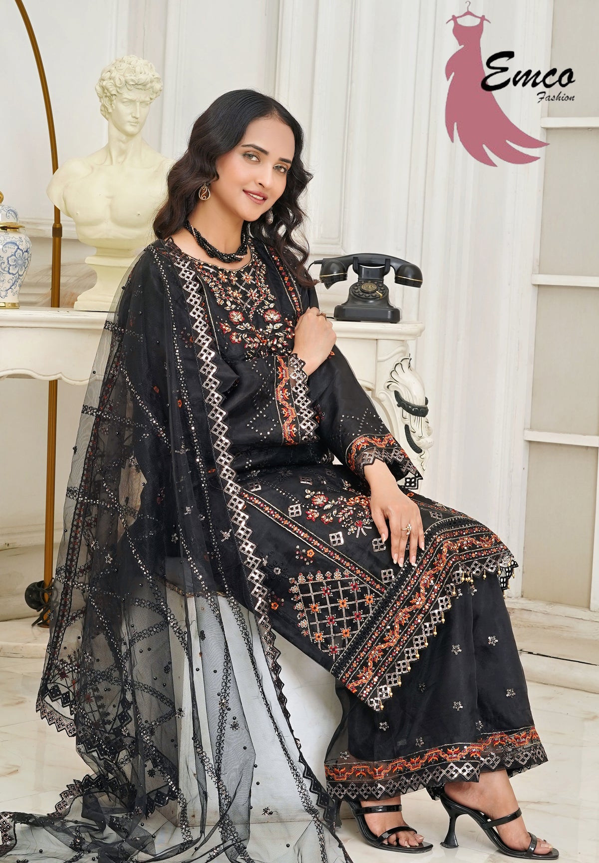 Noir Elegance 3-Piece Pret